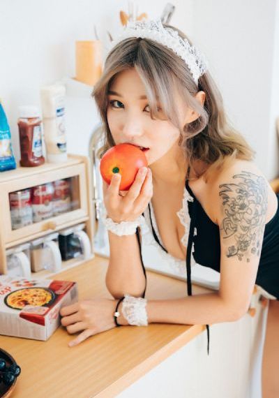 在线亚洲综合欧美网站首页_免费高清观看