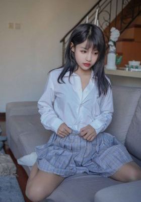 在厨房拨开内裤进入毛片_超清在线视频播放