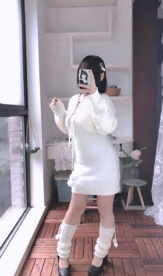 亚洲av伊人久久青青草原_720高清免费观看