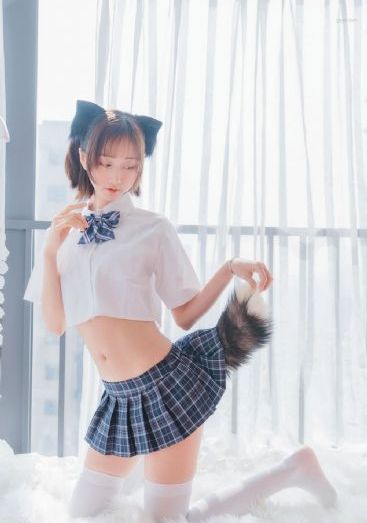 双乳被快递员揉搓玩弄在线播放_西瓜视频在线观看
