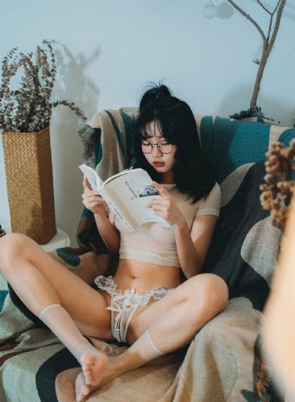 亚洲性色av日韩在线观看_超清在线播放观看