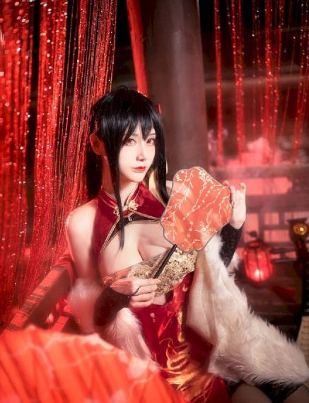 国产午夜美女_HD高清完整版