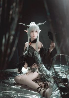 我和鬼变成家人免费观看完整版_在线观看完整版电影在线观看
