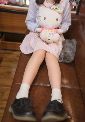 少妇白浆精品视频在线观看_免费高清观看