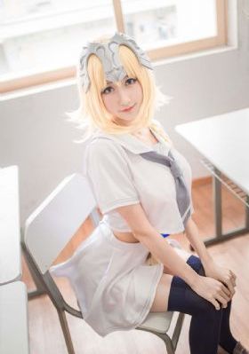 日本特黄特色大片免费视频老年人_BD国语在线观看完整版