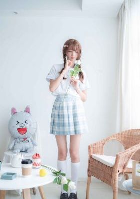 人妻av中文无码系列_剧情片免费观看超清